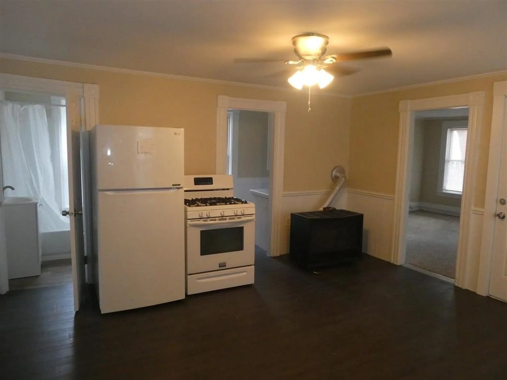 222-224 Lake Avenue Manchester NH 03103