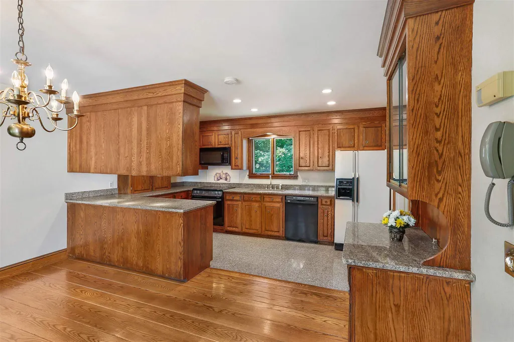 592 Main Street Claremont NH 03743