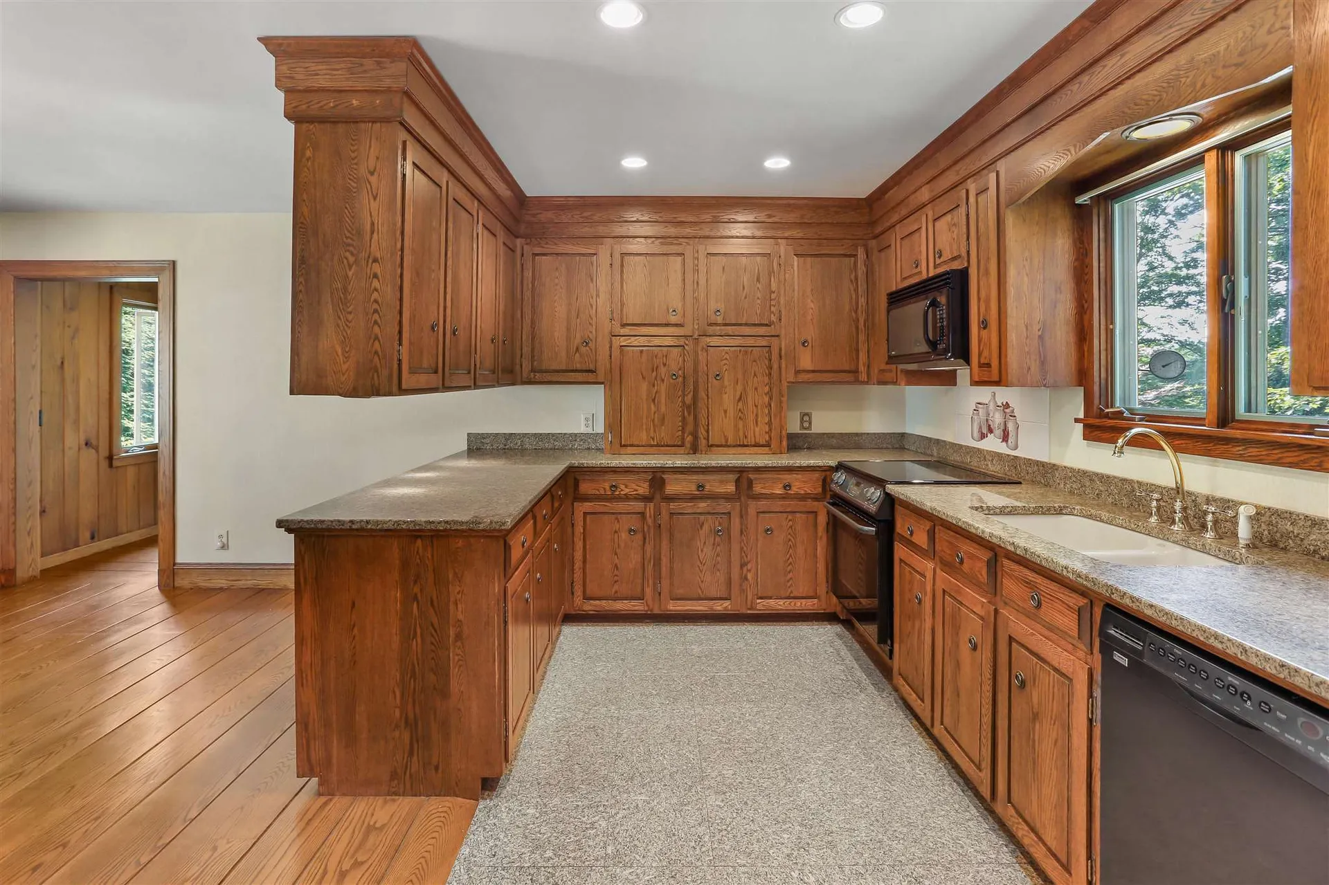 592 Main Street Claremont NH 03743