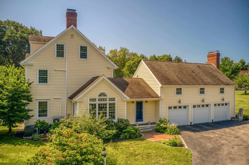 2 Baldwin Place Hampton Falls NH 03844