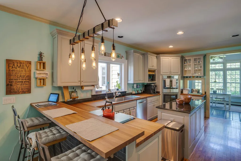 2 Baldwin Place Hampton Falls NH 03844