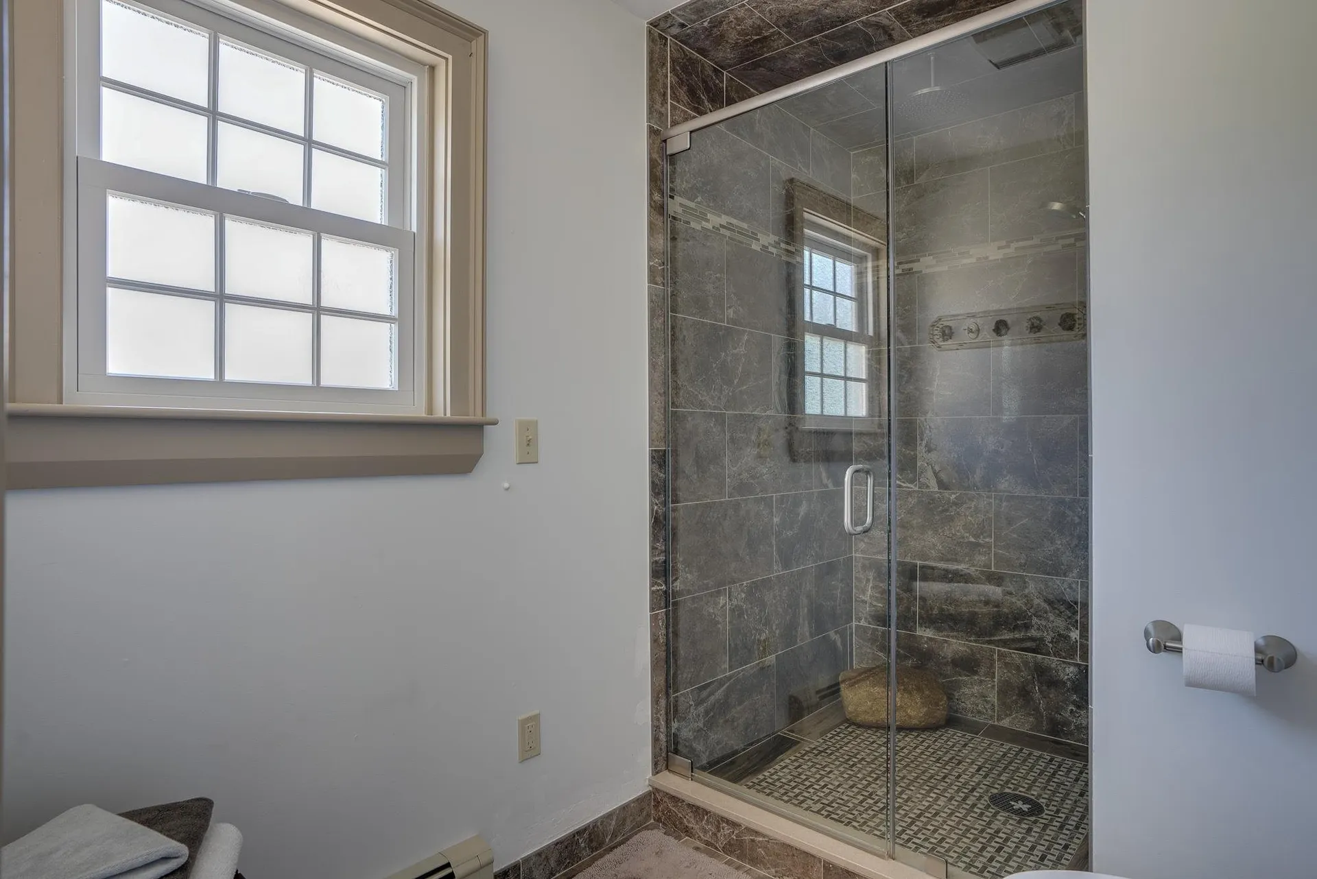2 Baldwin Place Hampton Falls NH 03844