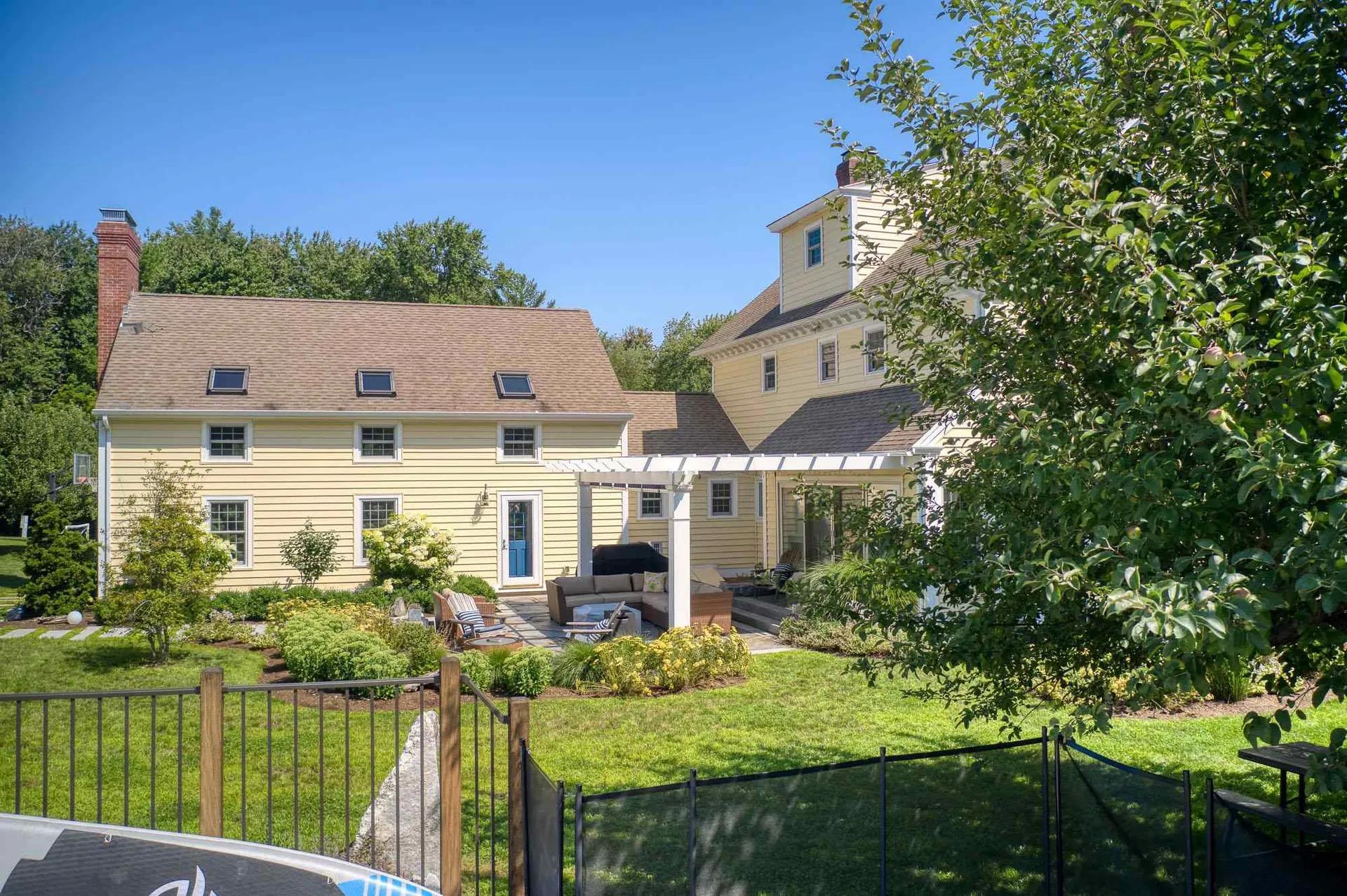 2 Baldwin Place Hampton Falls NH 03844