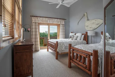 9a Overbrook Drive Dover VT 05356