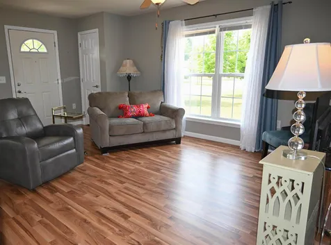 4 Goldenrod Way North Hampton NH 03862