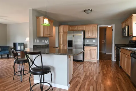 4 Goldenrod Way North Hampton NH 03862