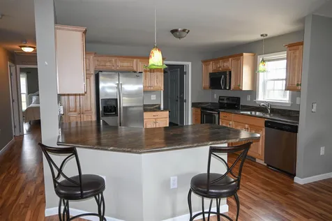4 Goldenrod Way North Hampton NH 03862