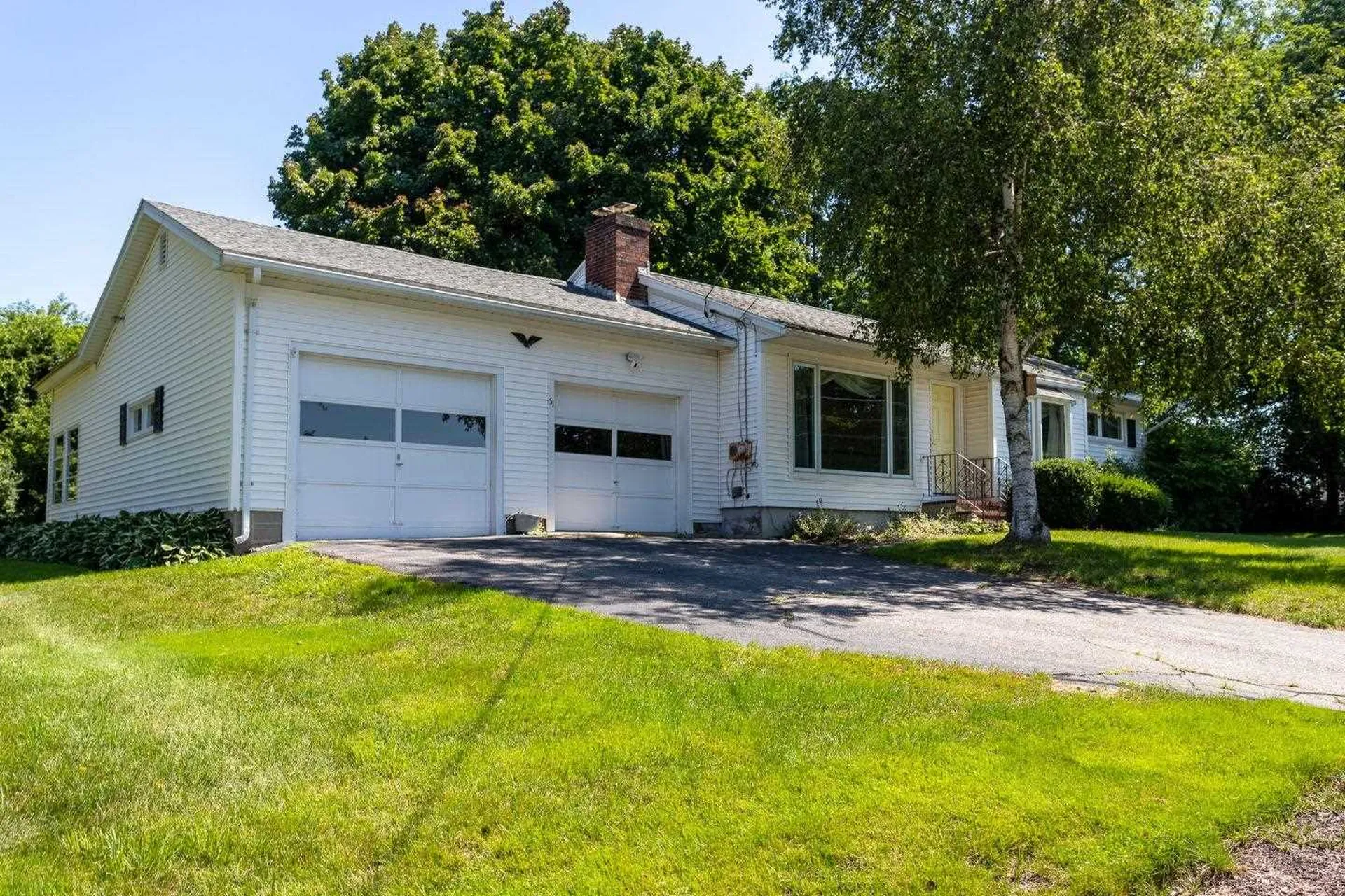61 South Road North Hampton NH 03862