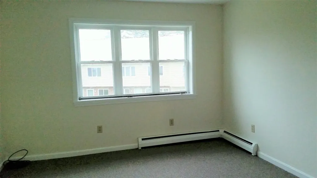 220 Mascoma, 23 Street Lebanon NH 03766