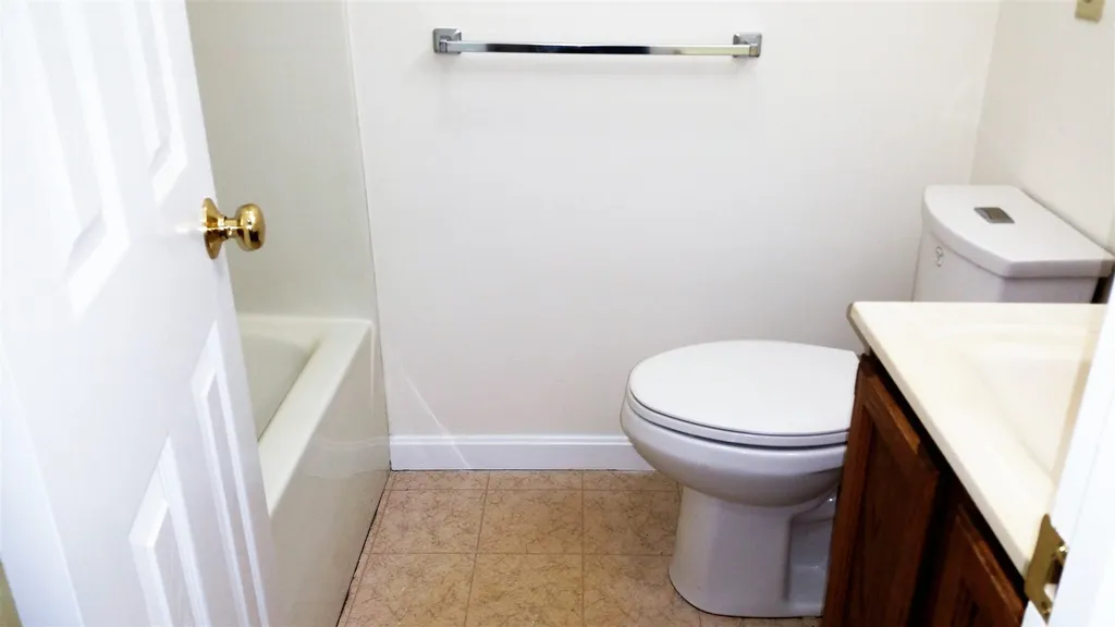 220 Mascoma, 23 Street Lebanon NH 03766
