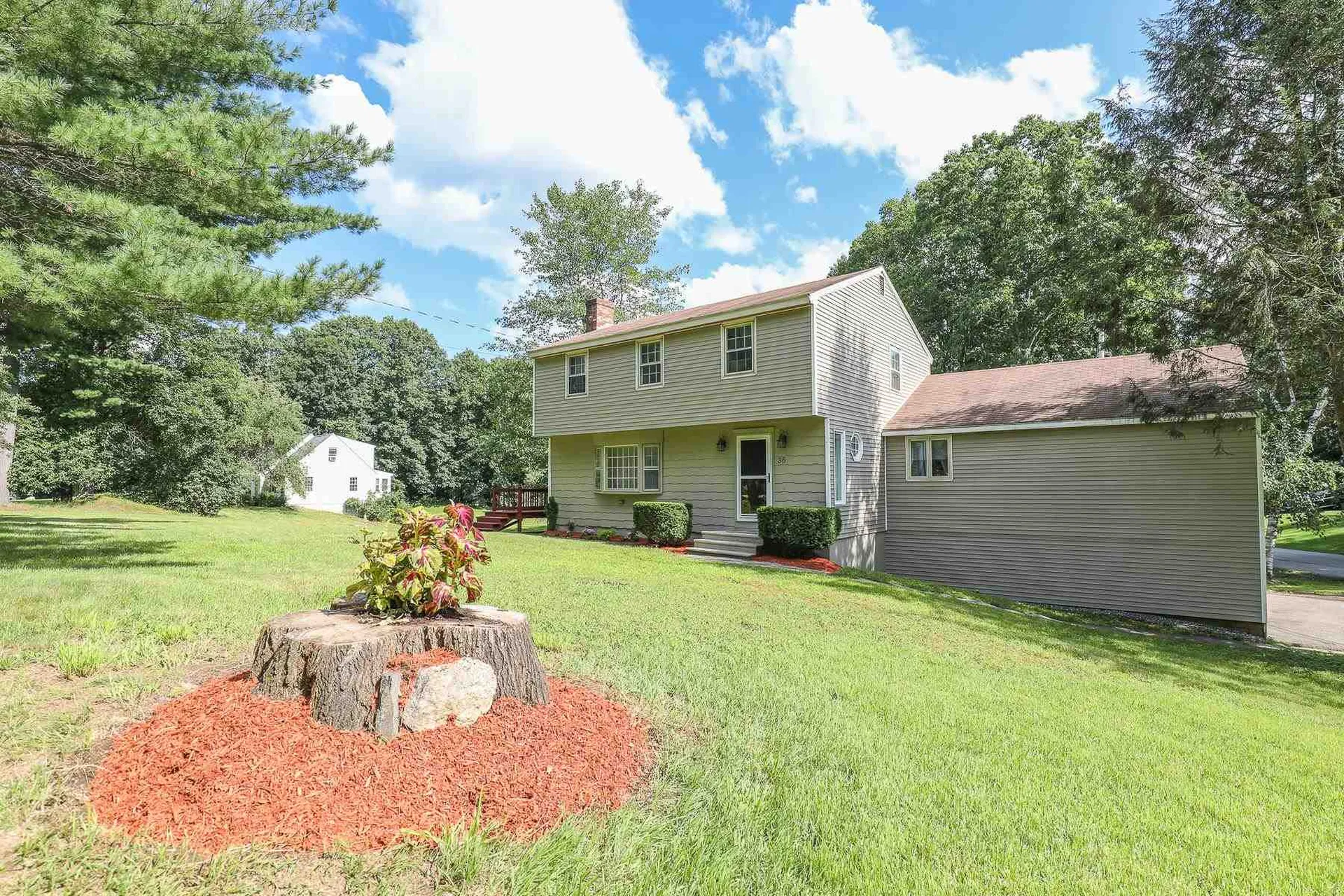 36 Rockrimmon Road Kingston NH 03848