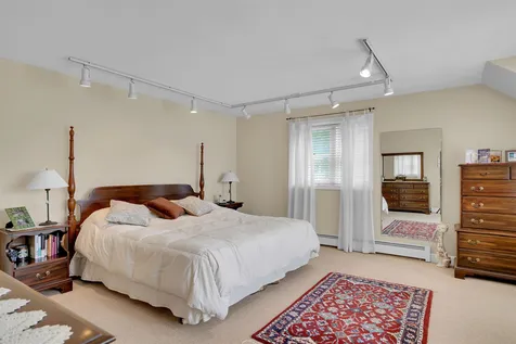 3 Heron Cove Windham NH 03087