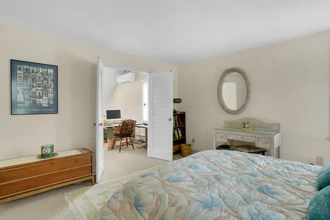 3 Heron Cove Windham NH 03087