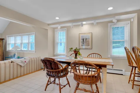 3 Heron Cove Windham NH 03087