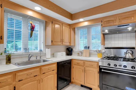 3 Heron Cove Windham NH 03087