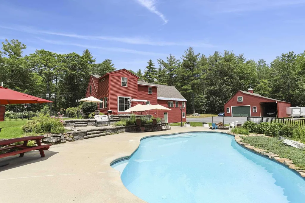 182 Mccurdy Road New Boston NH 03070