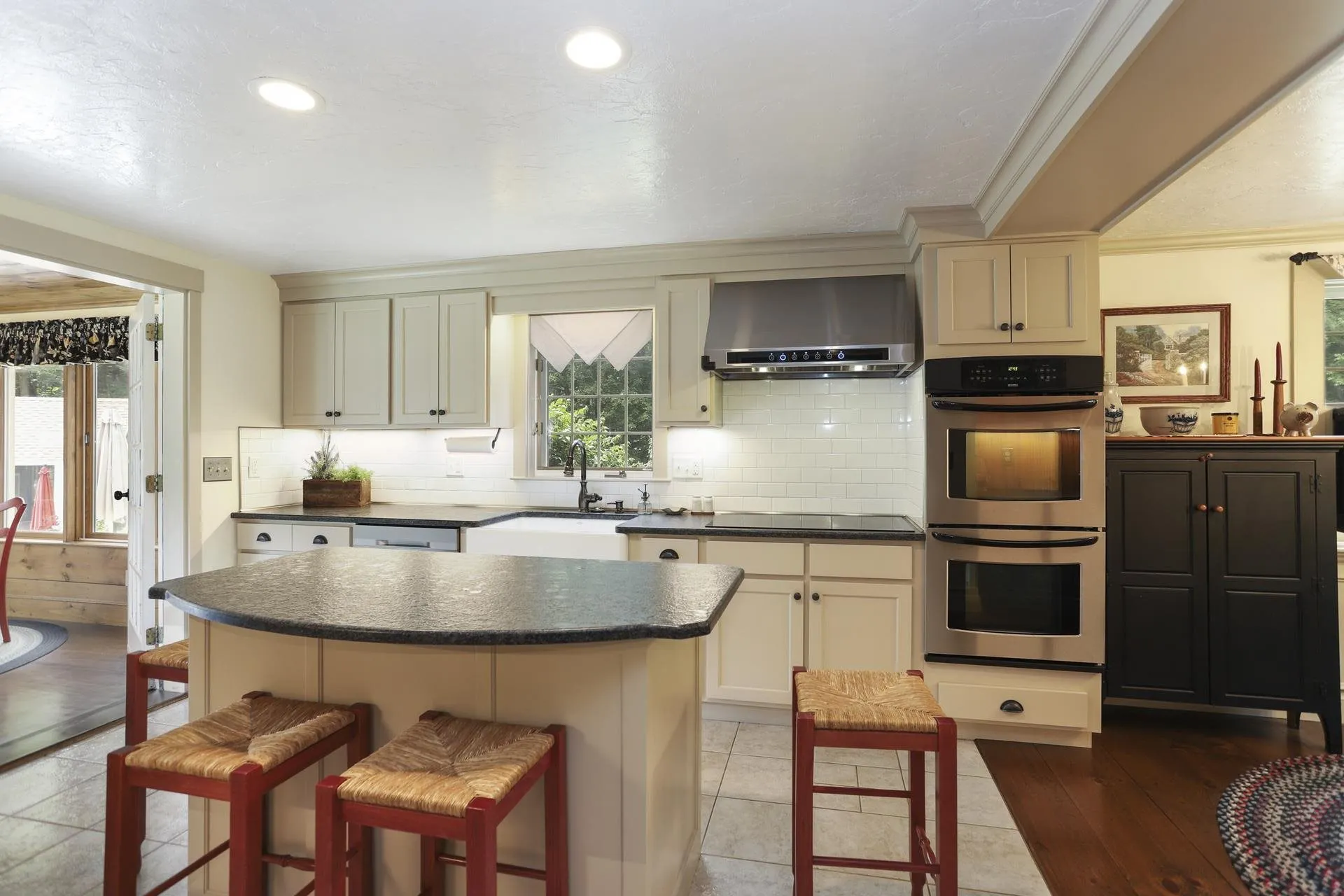 182 Mccurdy Road New Boston NH 03070