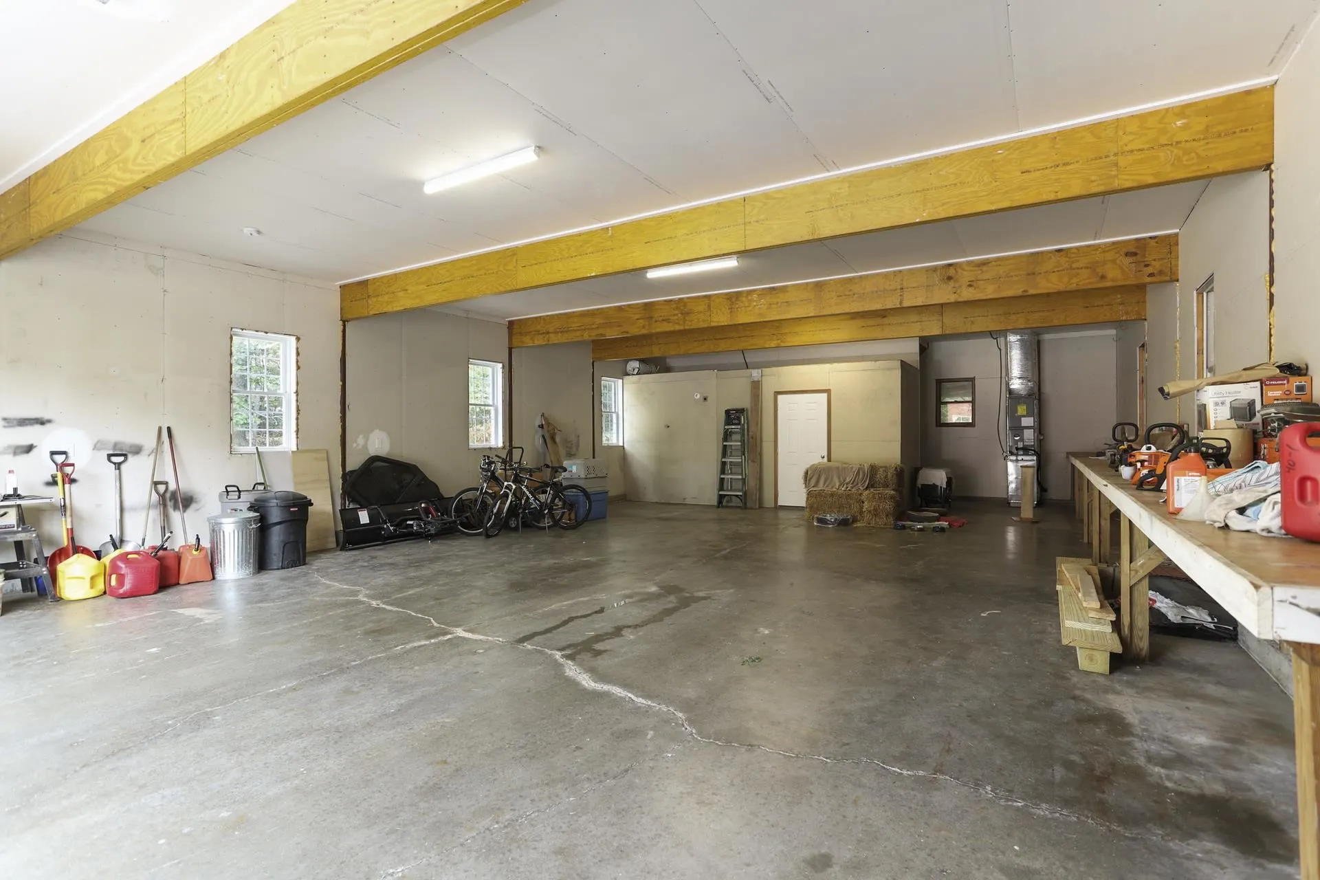 182 Mccurdy Road New Boston NH 03070