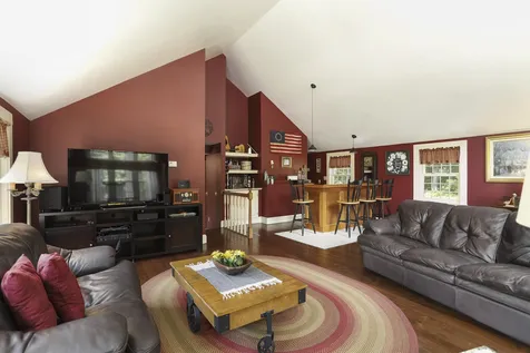 182 Mccurdy Road New Boston NH 03070