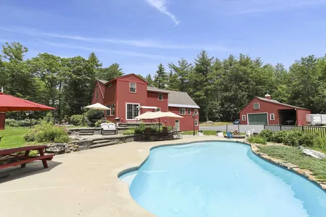 182 Mccurdy Road New Boston NH 03070