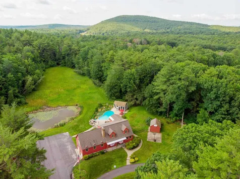 182 Mccurdy Road New Boston NH 03070