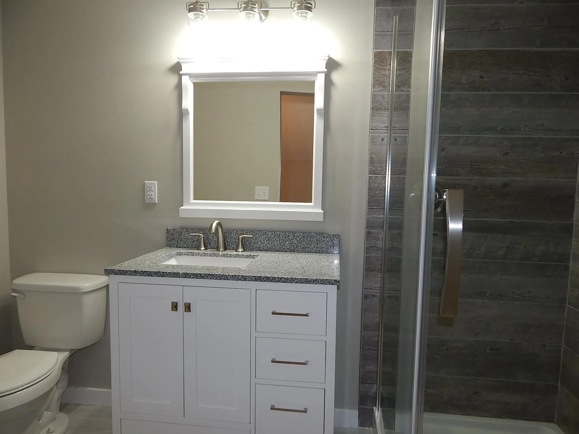 14 Peabody Way Barrington NH 03825