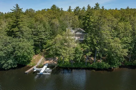 14 Peabody Way Barrington NH 03825