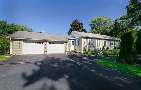177 Waverly Street Manchester NH 03109