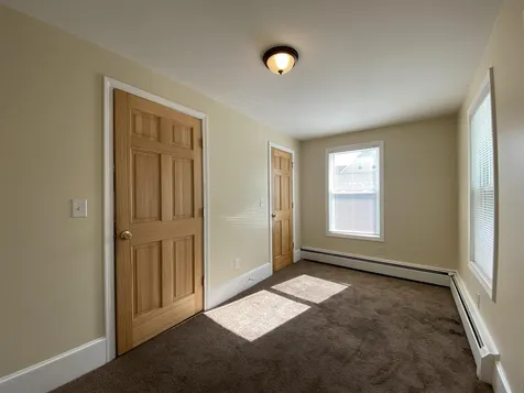 81 Elm Street Nashua NH 03060