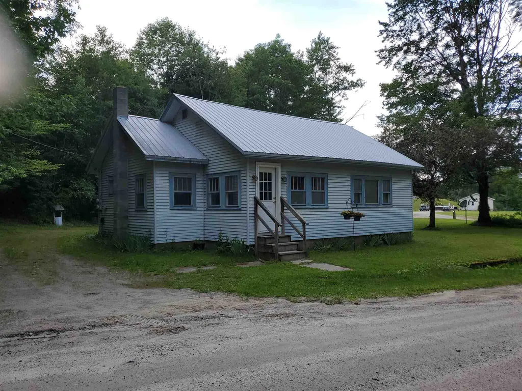 63 Cutts Road Newport NH 03773