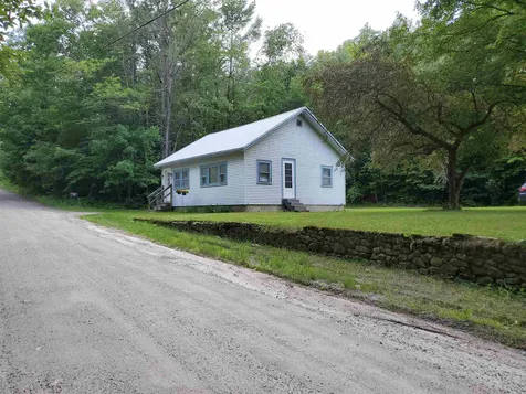 63 Cutts Road Newport NH 03773
