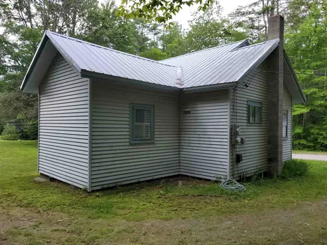 63 Cutts Road Newport NH 03773