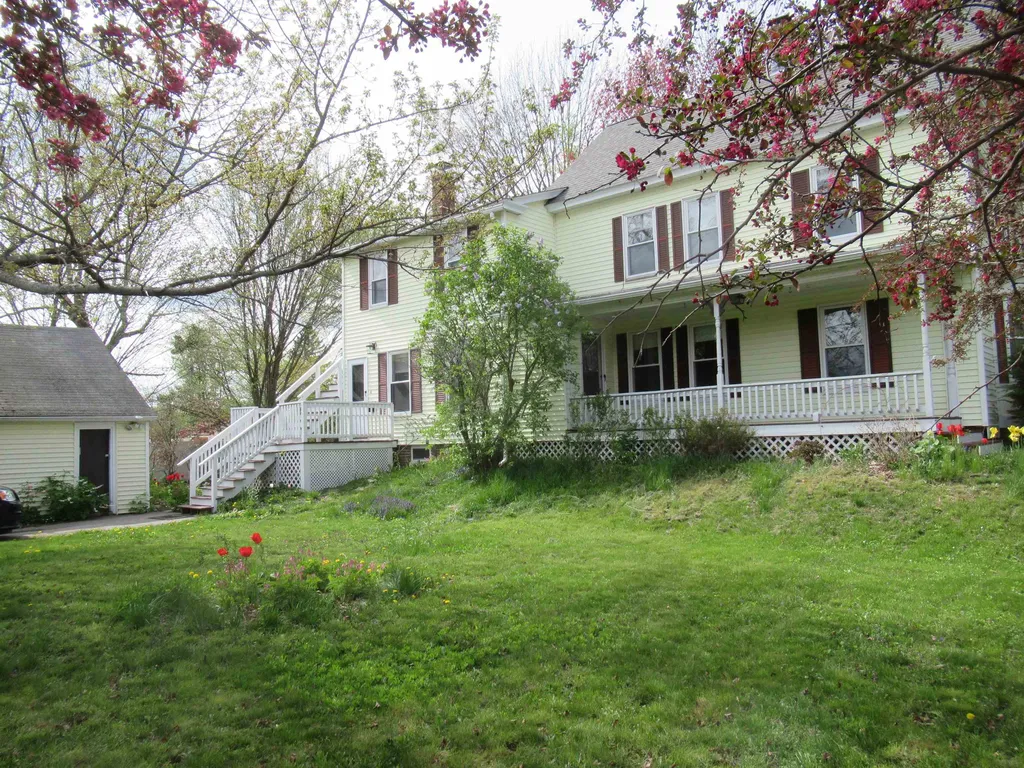 11 Lee Street Somersworth NH 03878