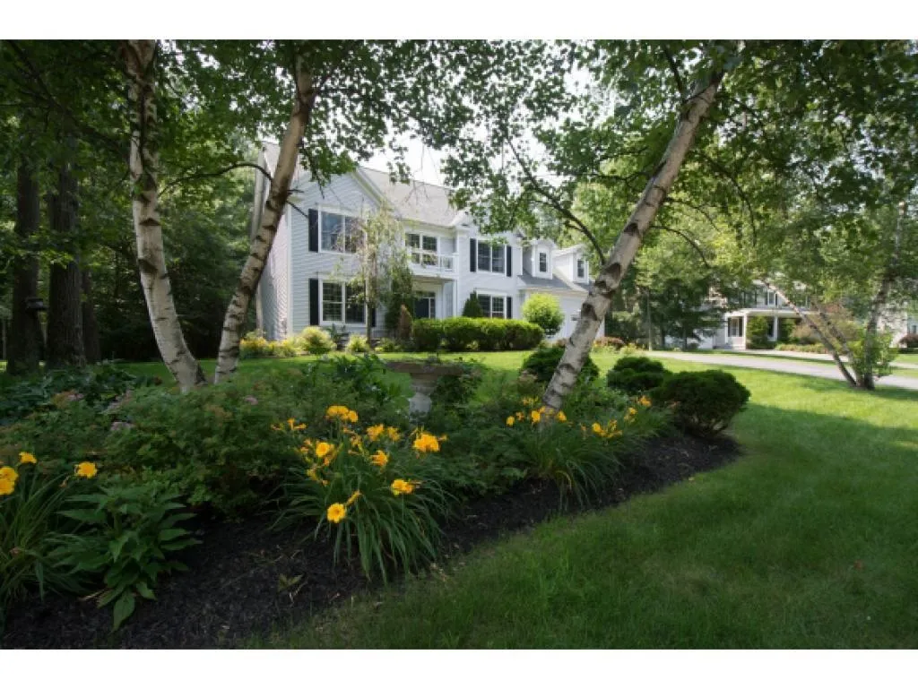 35 Sydney Drive Essex VT 05452