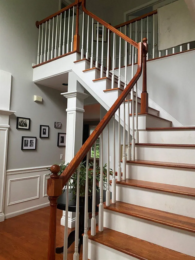 35 Sydney Drive Essex VT 05452