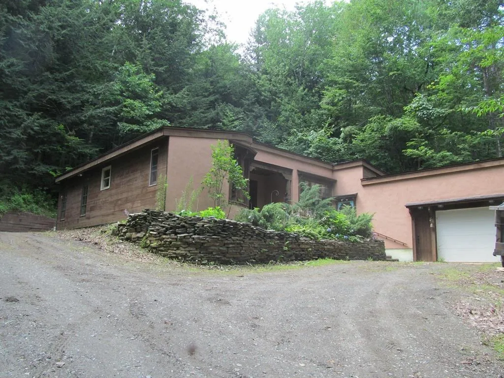 354 Taylor Drive Windsor VT 05089