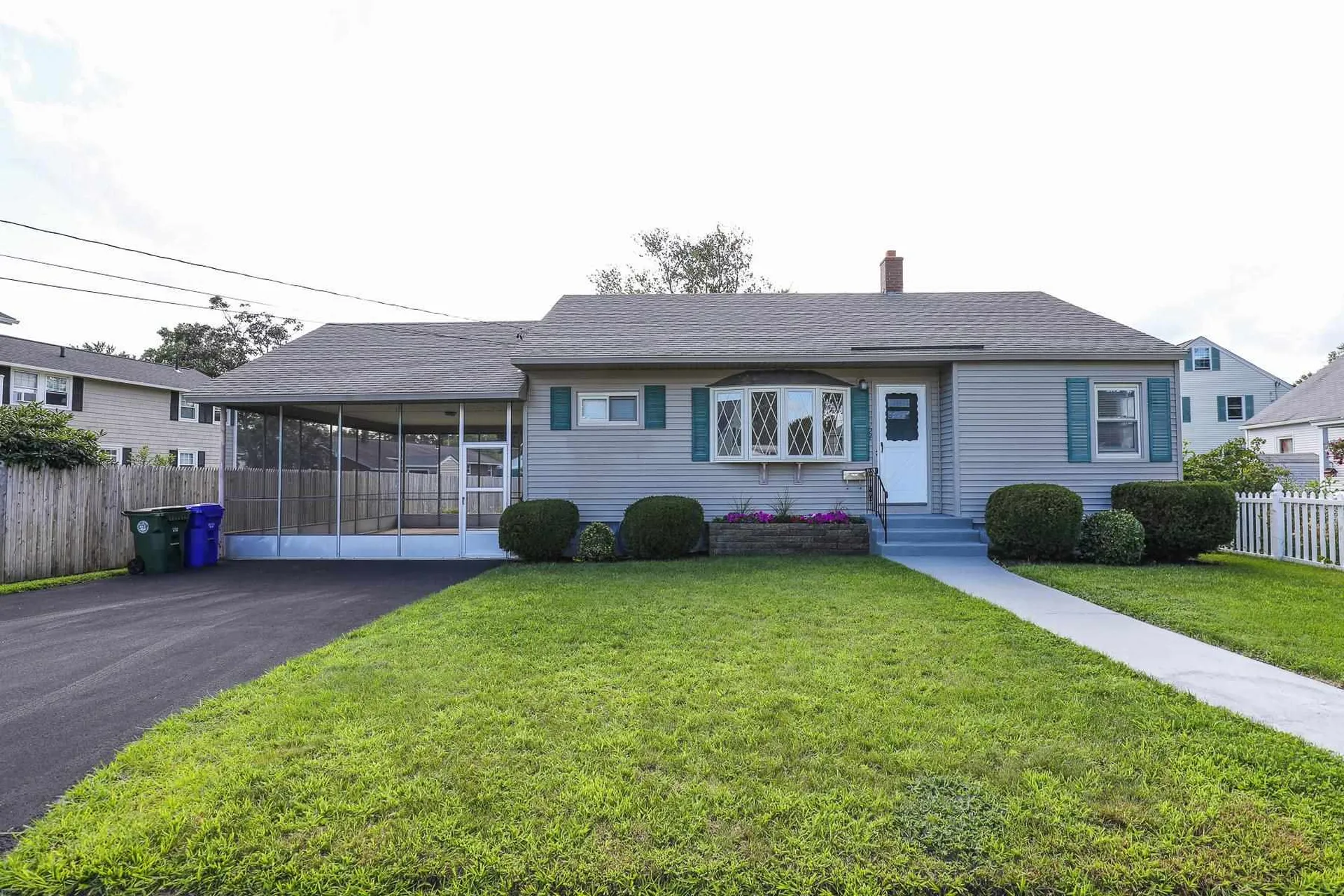 124 Kilby Street Manchester NH 03103