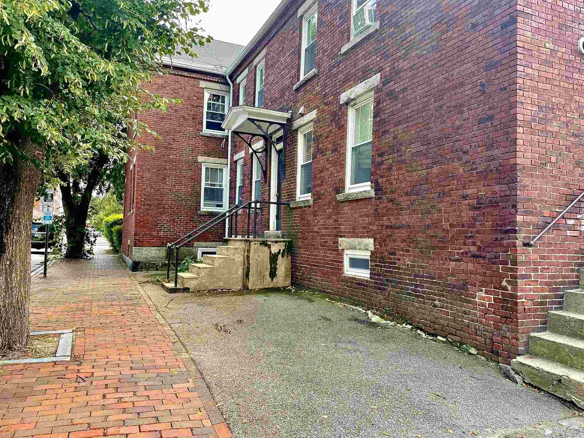 74 W Merrimack Street Manchester NH 03101