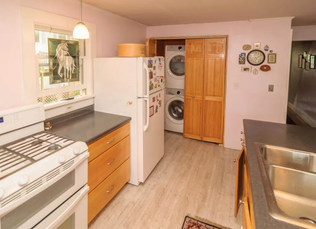 74 Chapin Street Brattleboro VT 05301