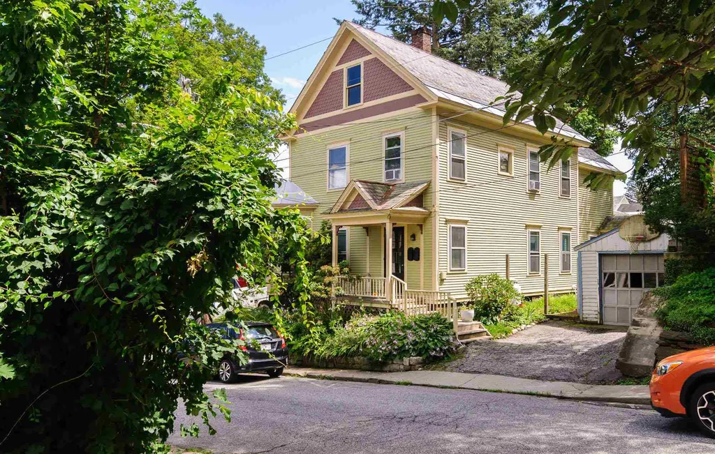 74 Chapin Street Brattleboro VT 05301