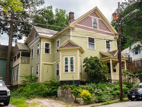 74 Chapin Street Brattleboro VT 05301