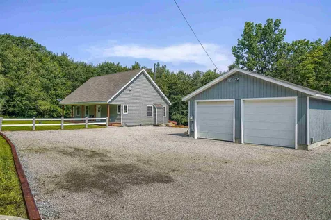 26 Venable Road Harrisville NH 03450