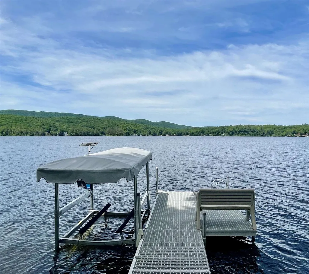 29 Starr Drive Enfield NH 03748