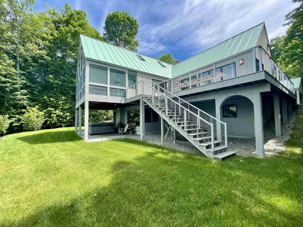 29 Starr Drive Enfield NH 03748