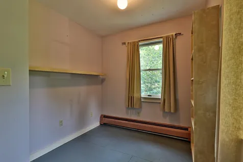 693 Lovers Lane Road Chester VT 05143