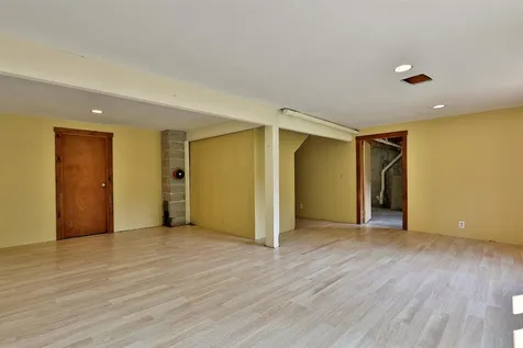 693 Lovers Lane Road Chester VT 05143
