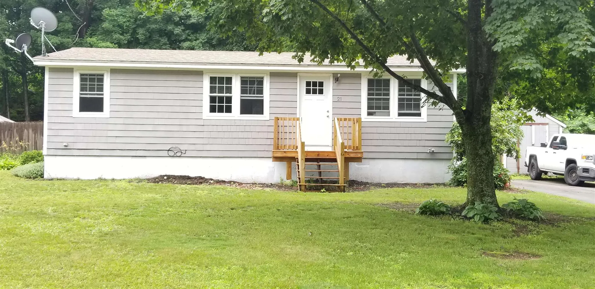 21 Valley Street Laconia NH 03246