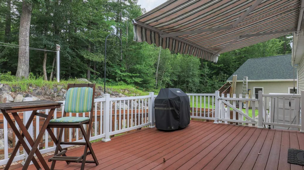 62 Christopher Lane Fremont NH 03044