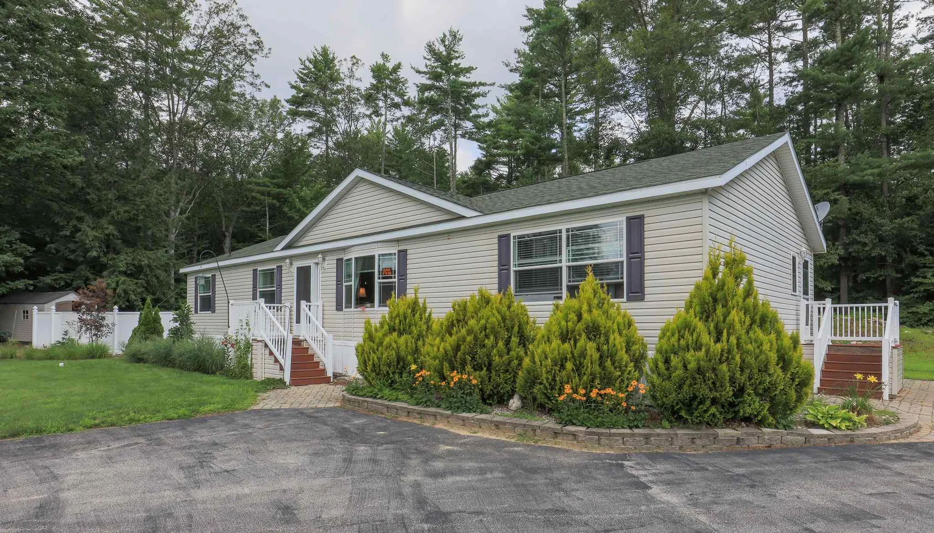 62 Christopher Lane Fremont NH 03044