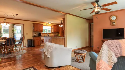 62 Christopher Lane Fremont NH 03044